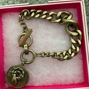 Stella and dot heritage coin bracelet